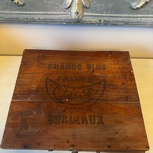 antique grands vins Bordeaux wood box